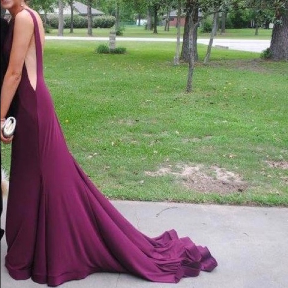 Burgundy Jovani Size 4 Formal Dress